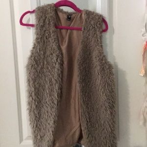 Fur vest